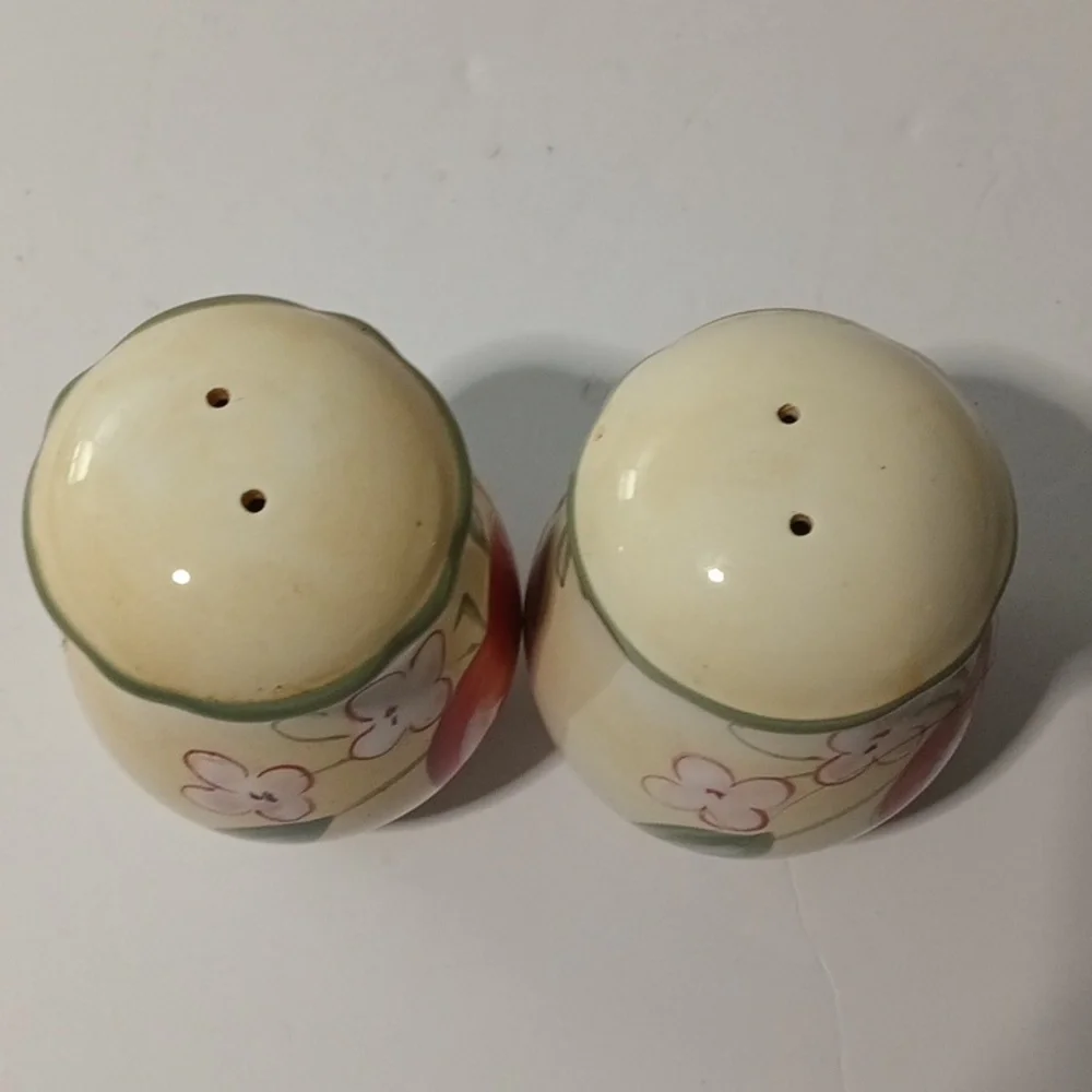 Gibson Designs “Fruit Grove” (apple & pears) salt & pepper shakers, 2004-2005